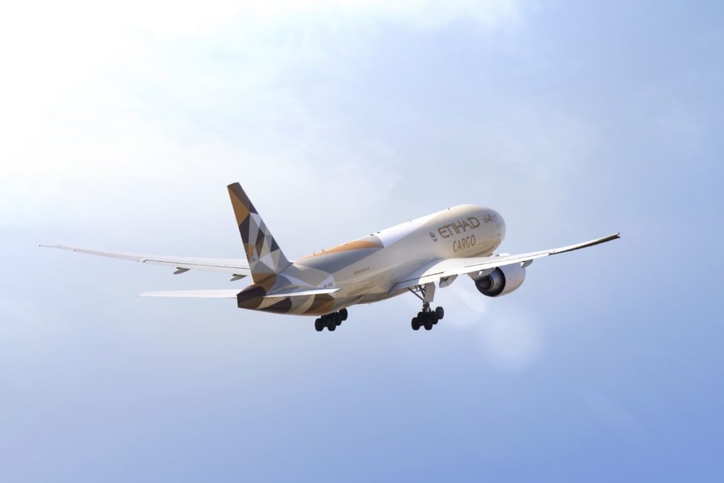 Etihad Cargo enhances road feeder services for seamless connectivity across UAE & GCC