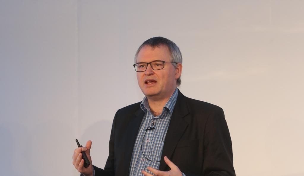 Go digital or go under, says freight expert