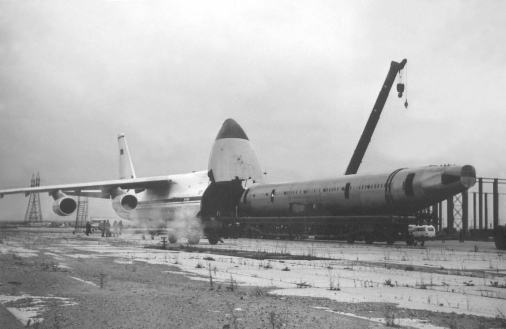 Antonov celebrates 30 years of Innovation in the aviation break bulk business