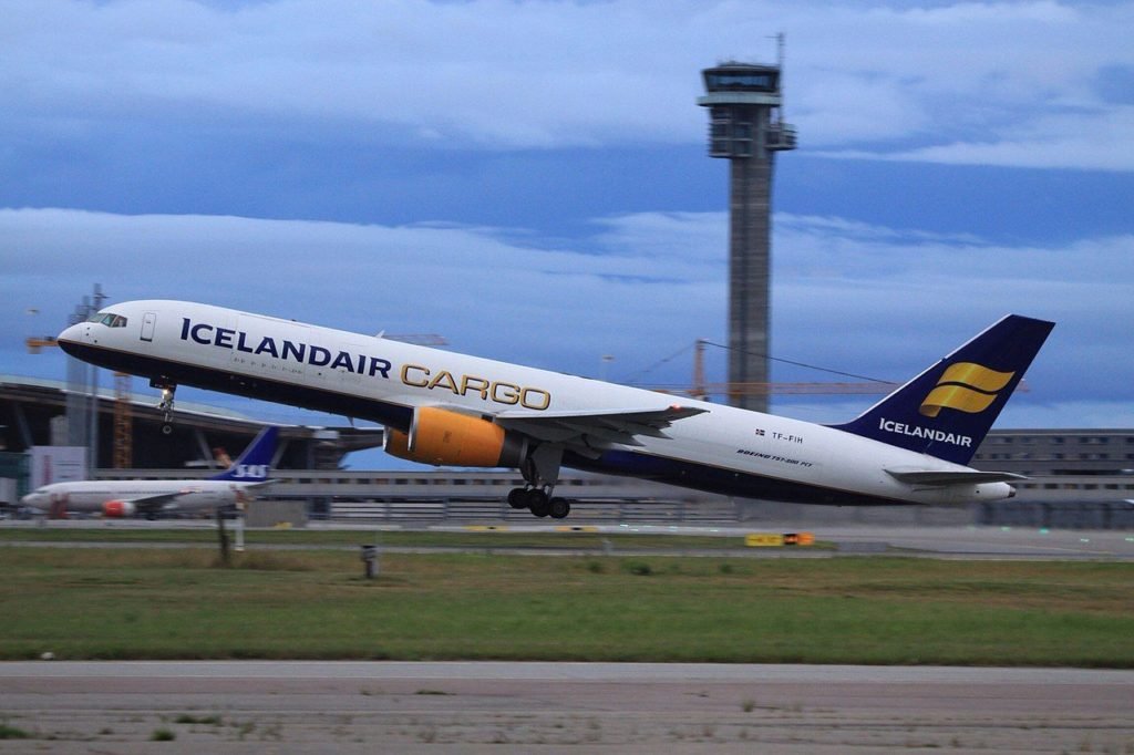 Icelandair Cargo partners with FedEx and TNT