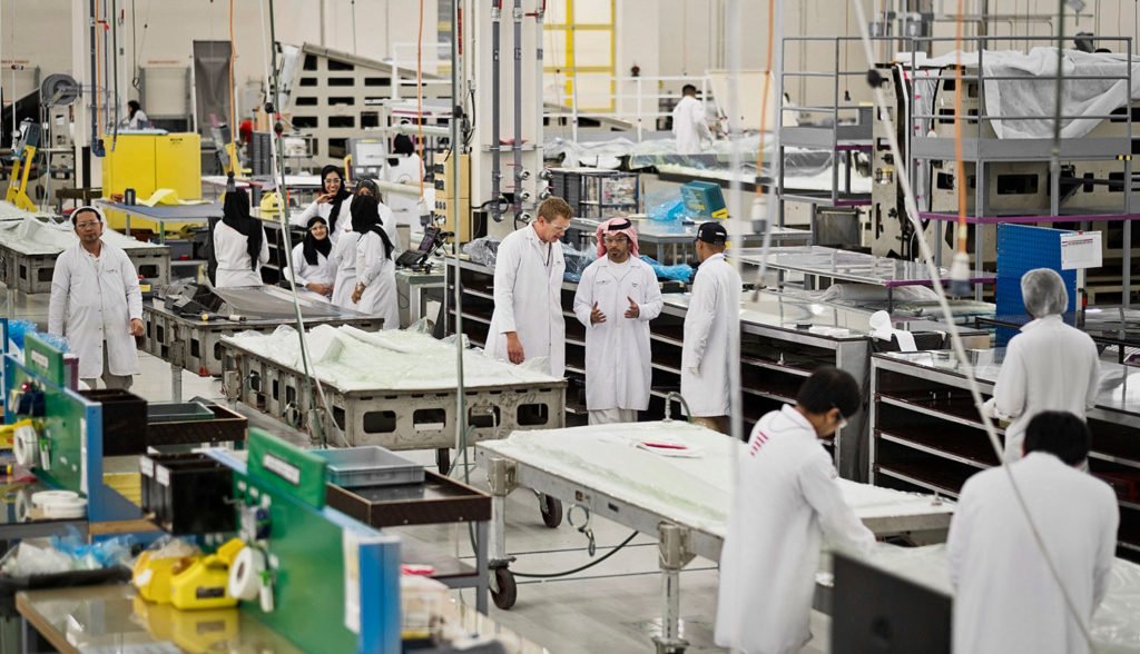 STRATA Outlines vision to expand manufacturing capabilities and highlights 4IR Manufacturing blueprint at UMEX conference 2020