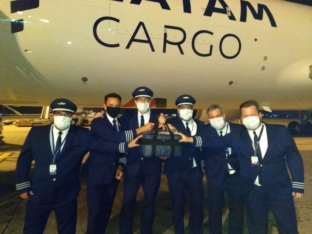 For the first time in the region, LATAM Cargo transports cells for patient from Argentina