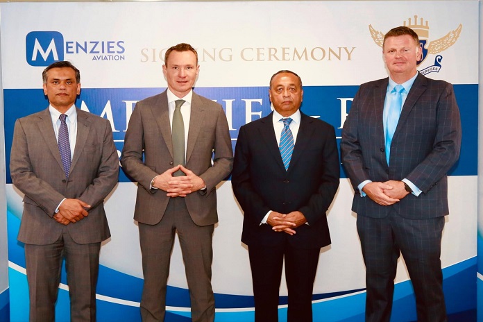 From left to right – Moetesum Khurshid, CEO Menzies-RAS, Philipp Joeinig, Executive Chairman – Menzies Aviation, Shujaat Azeem, Chairman – Royal Airport Services, Charles Wyley, Executive Vice President Middle East, Africa and Asia – Menzies Aviation
