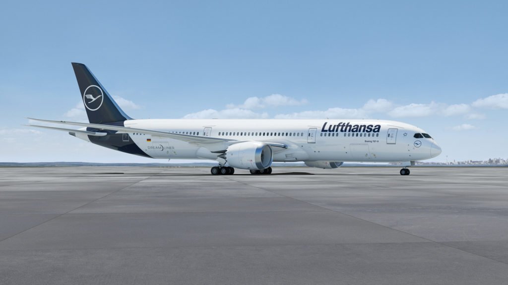 Lufthansa Group pushes ahead with fleet modernization and purchases ten state-of-the-art long-haul aircraft