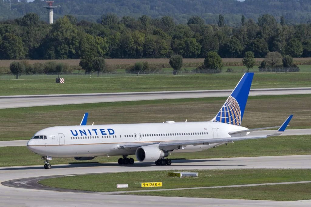 United Airlines launches nonstop daily flights from Newark to Johannesburg
