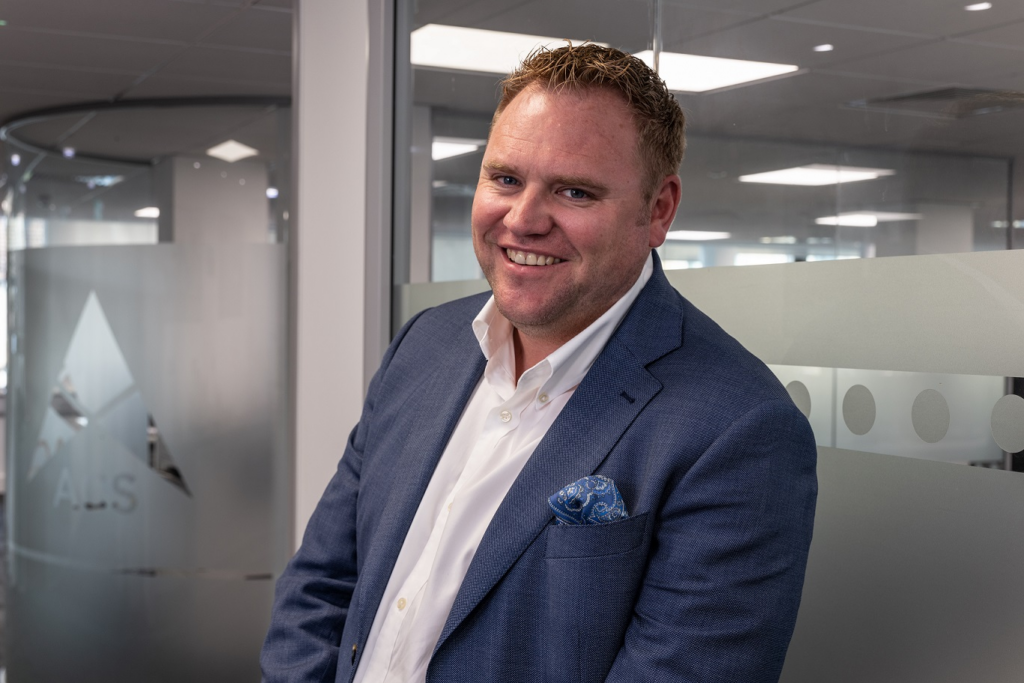 Air Charter Service expands leasing team around the globe