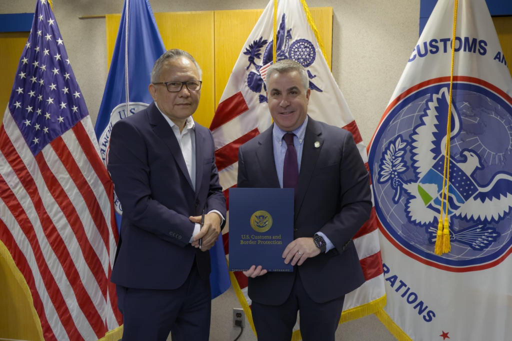 US customs and border protection select WFS to operate the first centralised examination station for Air Cargo at New York JFK