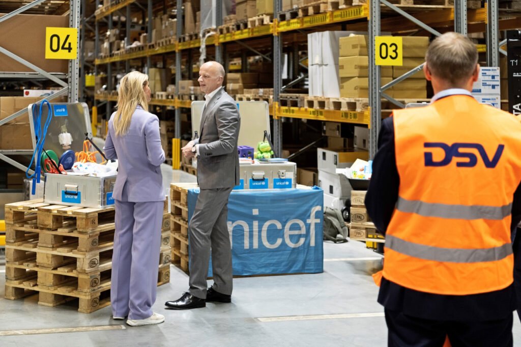 DSV and UNICEF announce partnership to increase access to essential supplies for children worldwide 