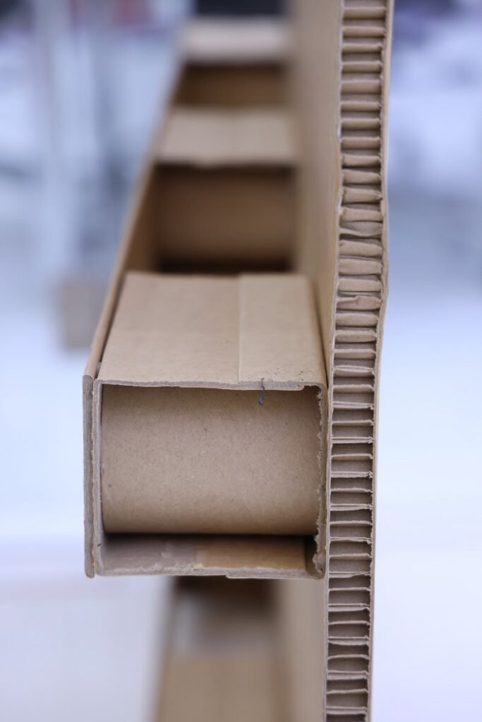 SkyTeam Cargo introduces latest version of reusable carton pallet at air cargo China in Shanghai