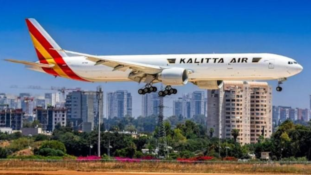 JAL Expands Cargo Services with New Narita-Chicago Route Using Freighters and Passenger Aircraft