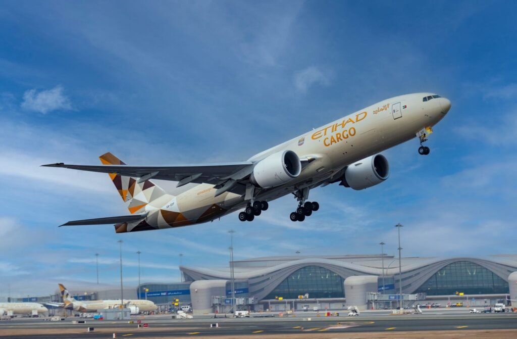 Etihad Cargo increases main deck capacity by 18% to support increased demand in Greater China