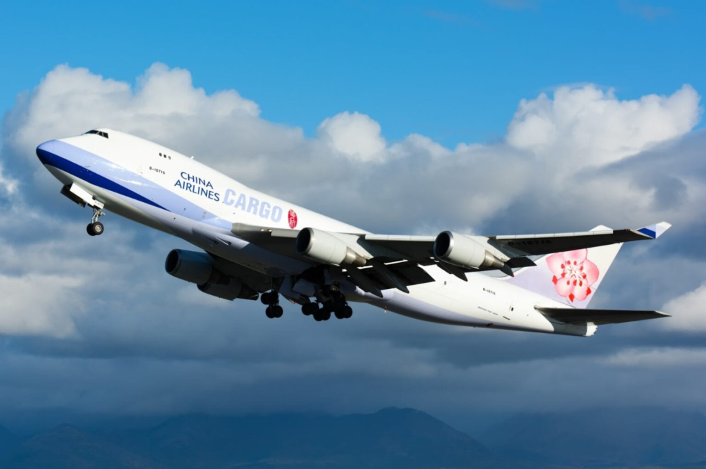 Wexco Cargo and China Airlines extend UK GSSA partnership for a further two years