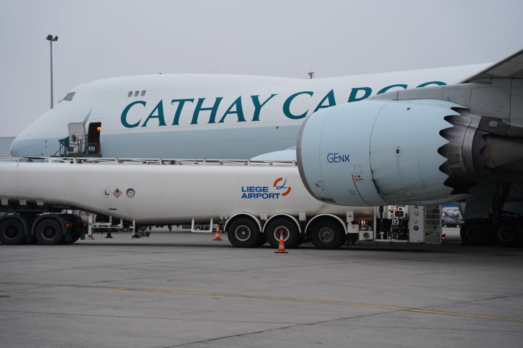 CargoLand and Cathay Cargo Deliver Elite Equine Charter from Europe to Hong Kong
