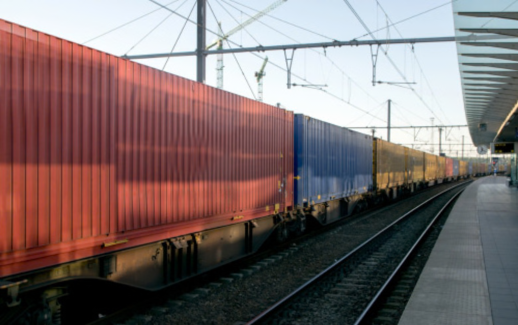 CILT Urges UK Government to Prioritise Freight in Integrated Transport Strategy