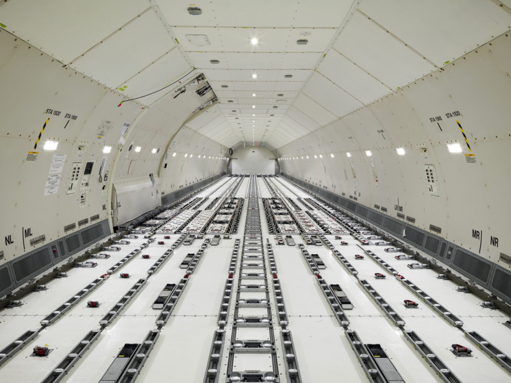 Mammoth Freighters Secures FAA Certification for 777-200LR Freighter Conversion