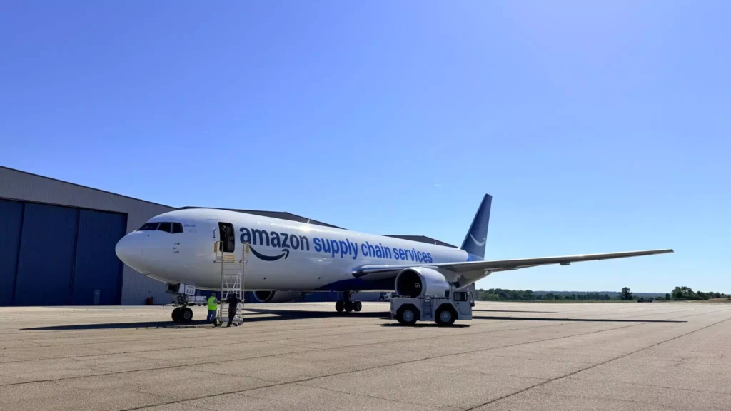 Amazon Air Introduces First Factory-Built Boeing 767 Freighter in Amazon Air Cargo Livery