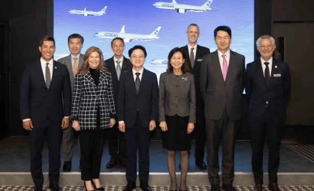 Korean Air Finalises Order for Eight Boeing 777-8 Freighters