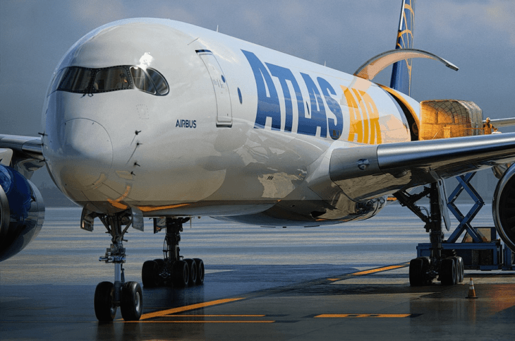 L’Imad Weighs Potential Bid for Atlas Air Worldwide