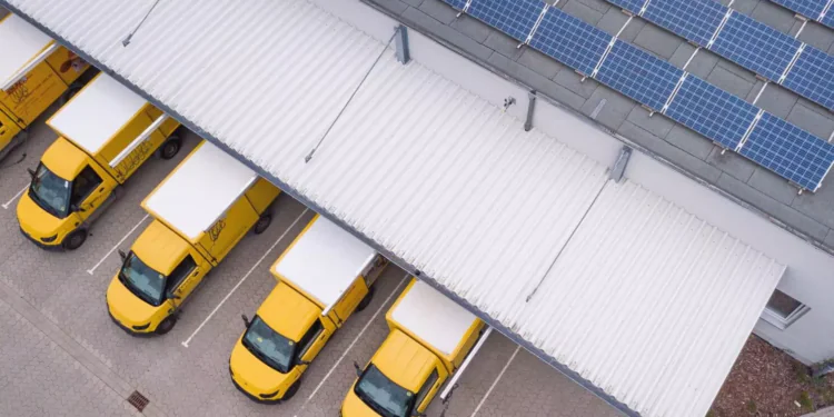 Postal Operators Cut CO₂ Emissions by 41% Since 2008 as Fleet Electrification Accelerates