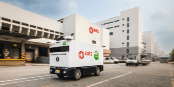 SATS introduces Autonomous Cargo Vehicle service to accelerate cargo delivery within Changi Airfreight Centre