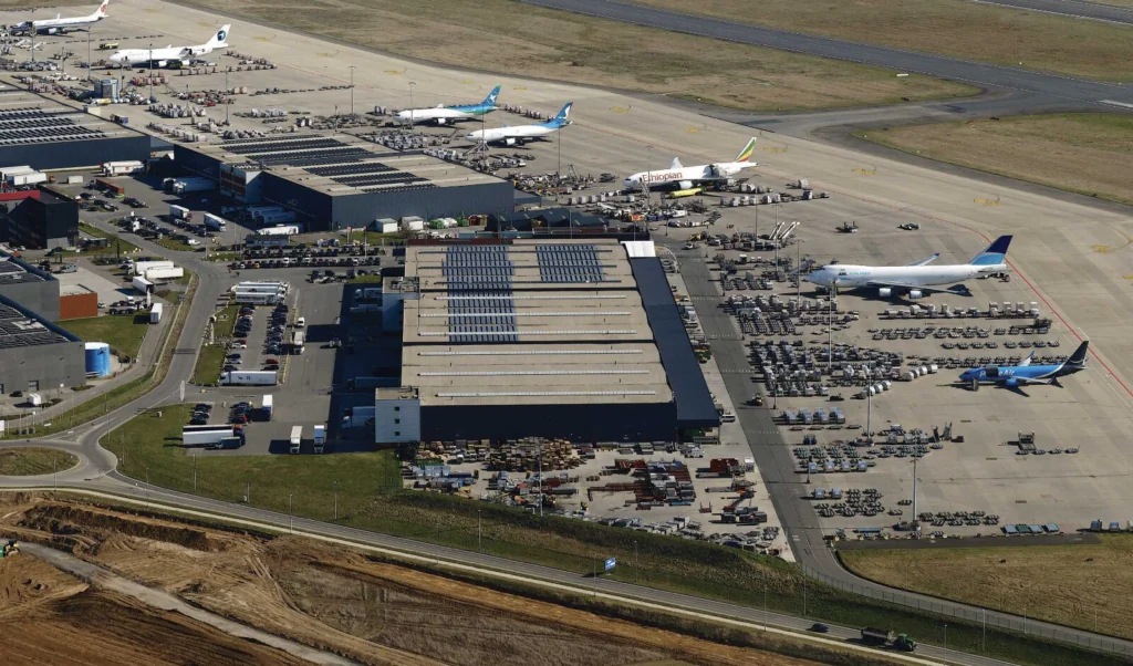 Liège Airport handles more than 10,000 tonnes of pharmaceutical cargo bound for Chicago