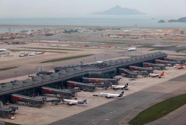 Hong Kong airport cargo volumes rise 6.3% in September on transhipment growth