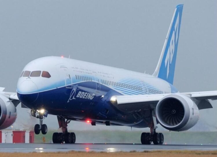Boeing 787