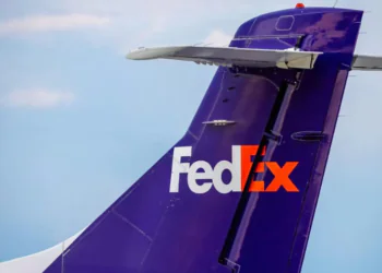 ACIA Aero Leasing Delivers First ATR 72-600P2F with Large Cargo Door to FedEx