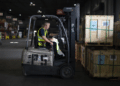 LATAM Cargo Introduces Virtual Reality Trainingfor 550 Warehouse Employees in Miami